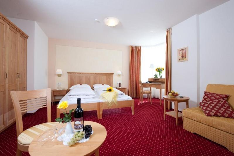 Hotel Oberwirt ヴェルトゥルノ 部屋 写真